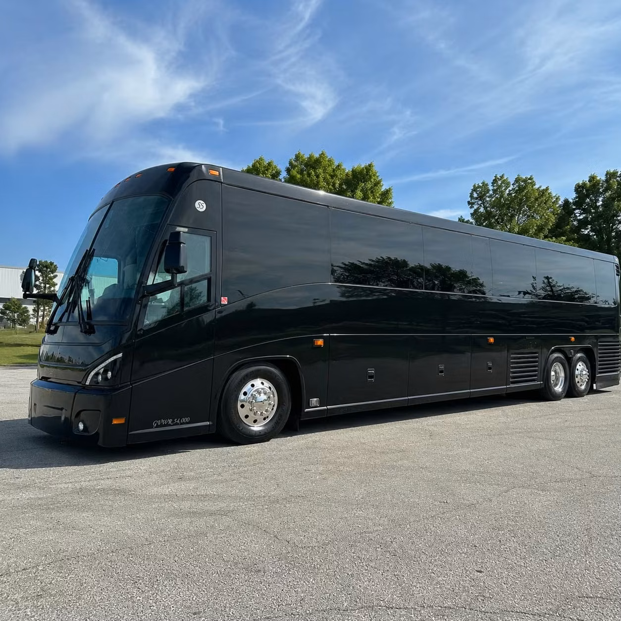 hampton charter bus rental exterior