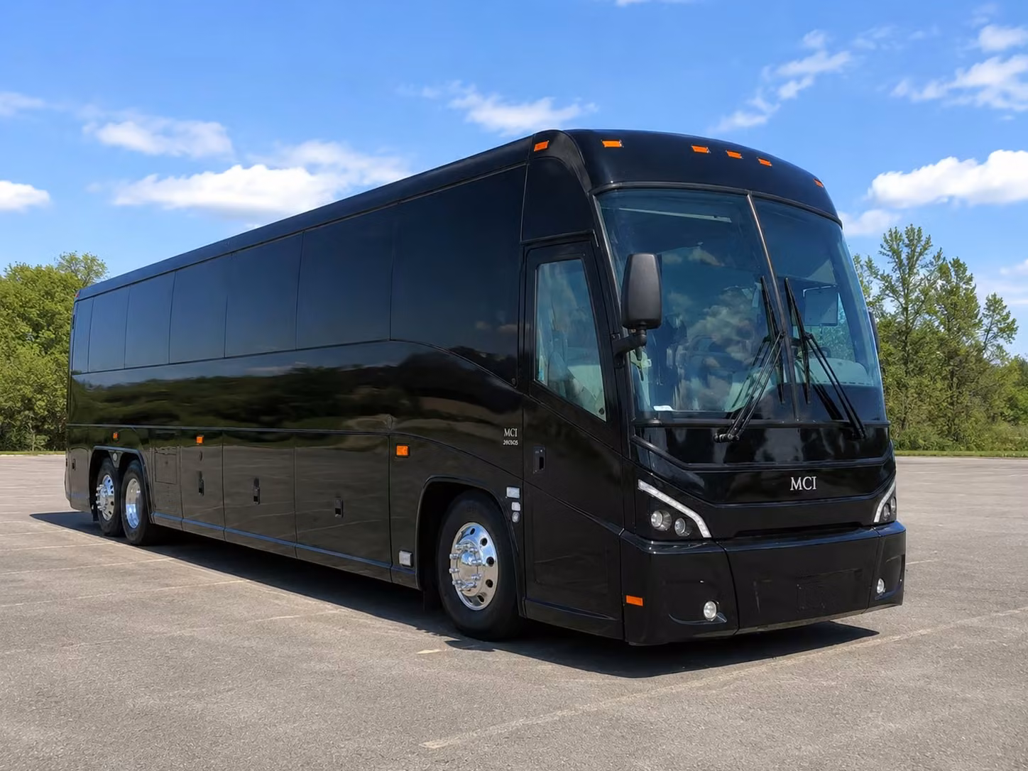 hampton charter bus rental fleet