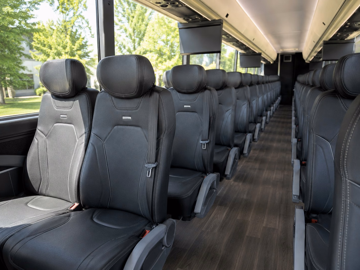 how trip distance and duration change your hampton bus rental rate